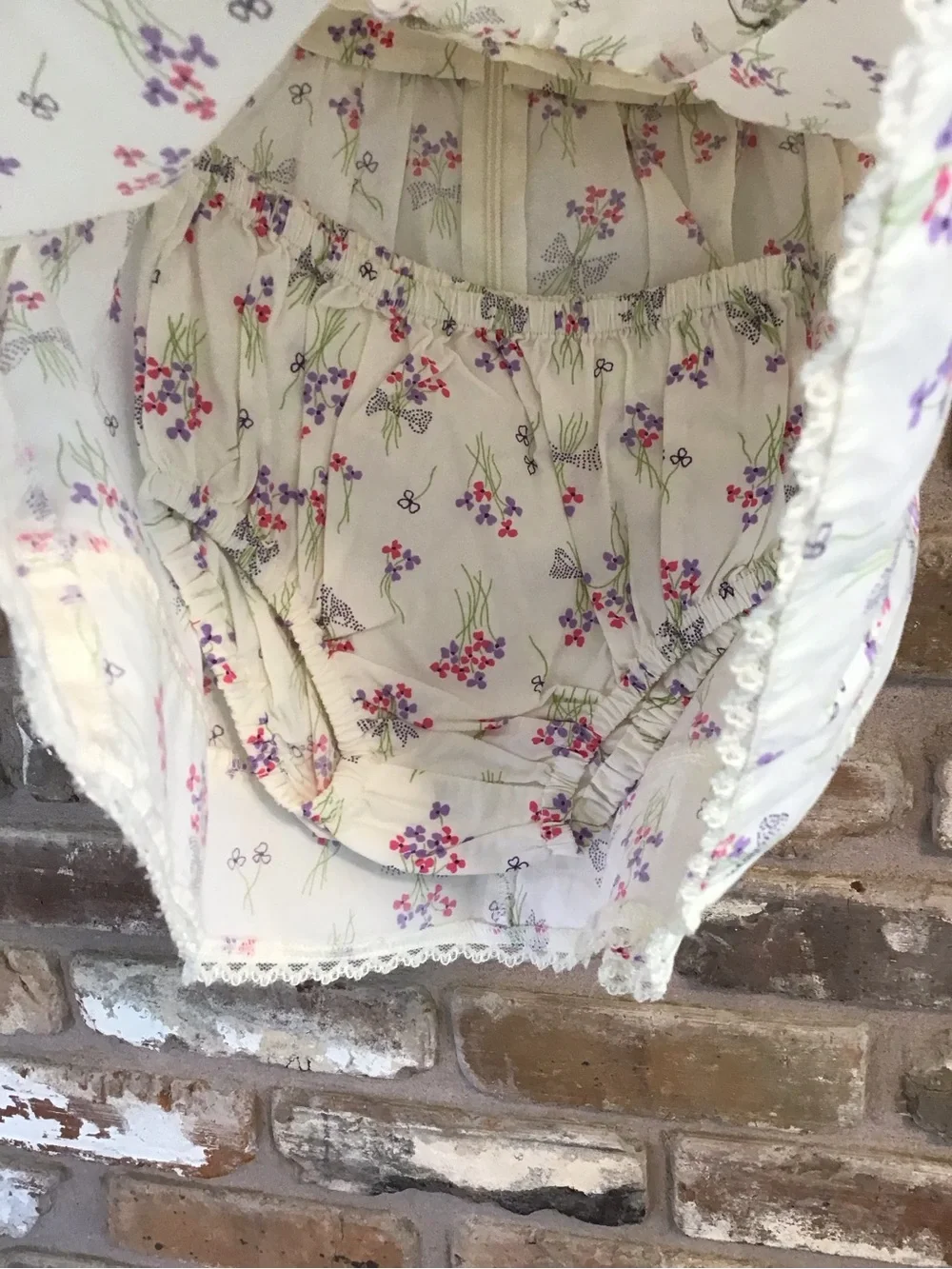 GYMBOREE Baby Girl Cream Pink Purple Floral Sundress Bloomers & Socks NEW